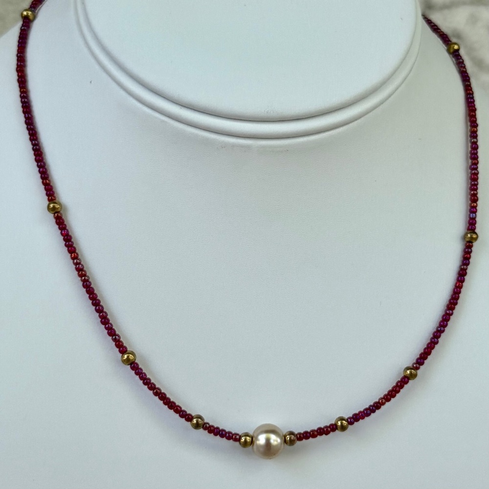 Hand Crafted Pearl Focal Beaded Pink Fuchsia Seed Beads Necklace